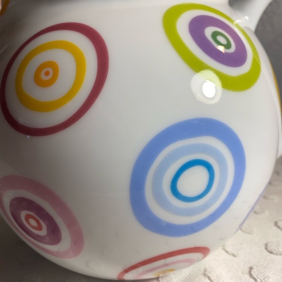 NEW Daisy Dog Studio NYC Porcelain Iced Tea Pitcher - Picture 10 of 12